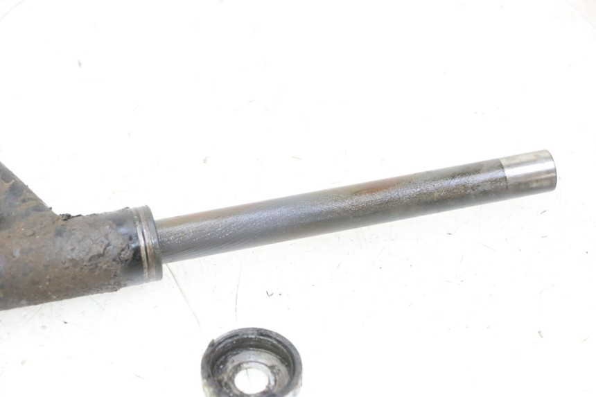 photo de BRACCIO OSCILLANTE ANTERIORE YAMAHA YFM R RAPTOR 250 (2008 - 2014)