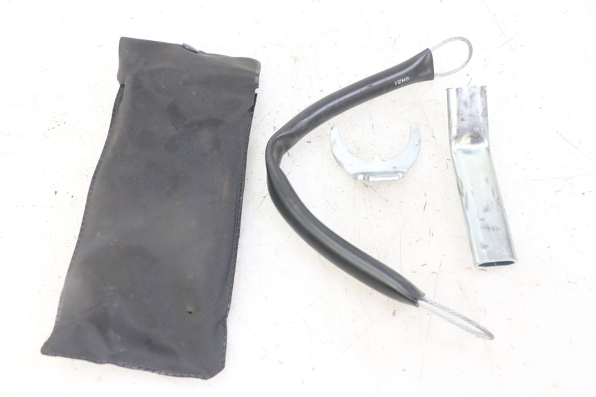 photo de KIT UTENSILI HONDA FORZA ABS 300 (2013 - 2019)