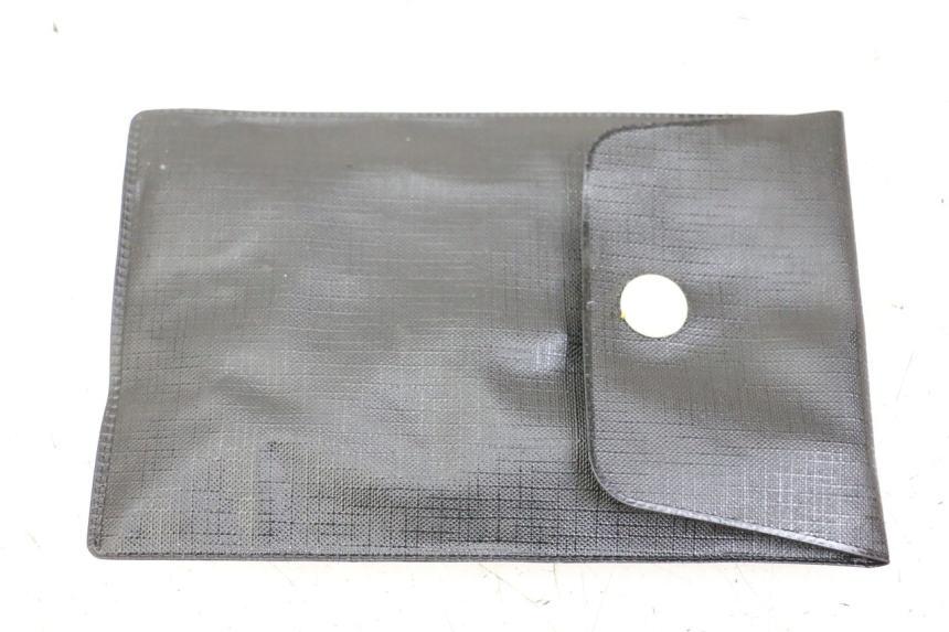 photo de KIT UTENSILI HONDA FES S-WING SWING ABS 125 (2007 - 2015)