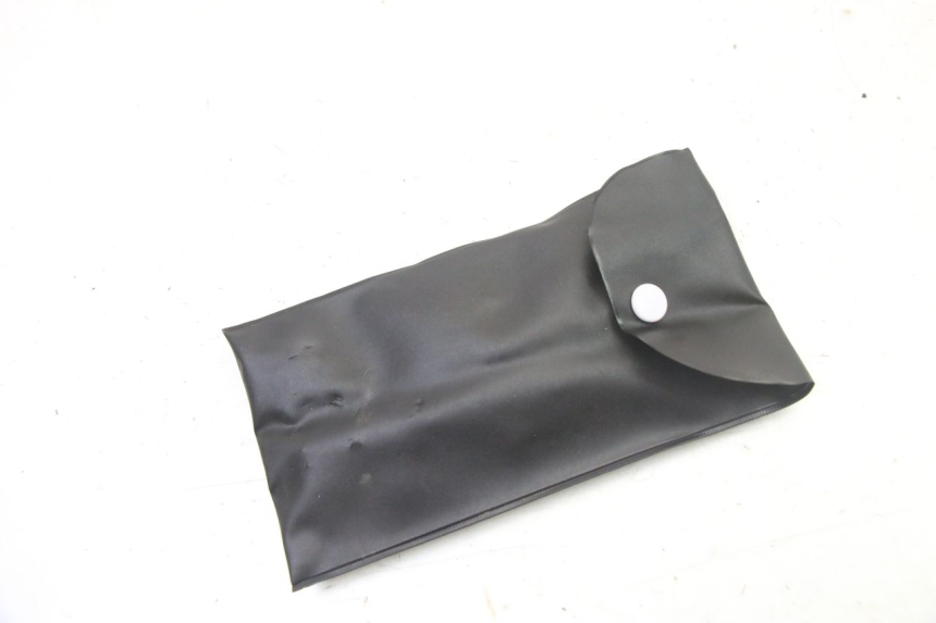 photo de KIT UTENSILI GILERA RUNNER SP 50 (2006 - 2008)