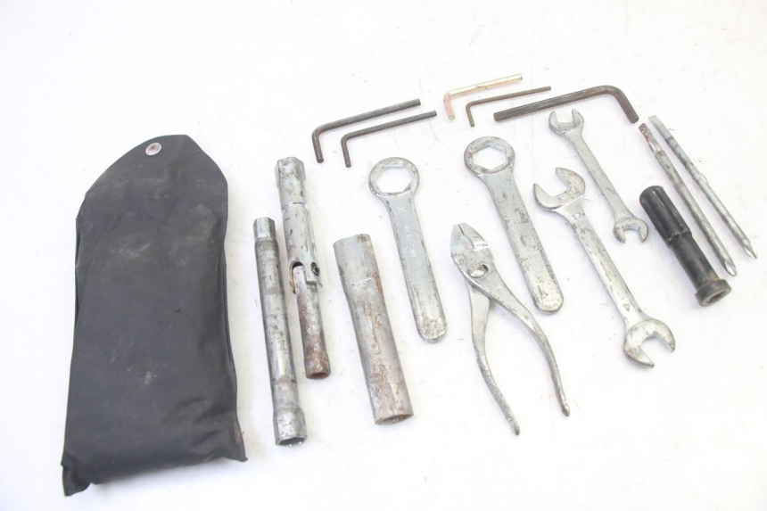 photo de KIT UTENSILI SUZUKI SV S 650 (2003 - 2009)