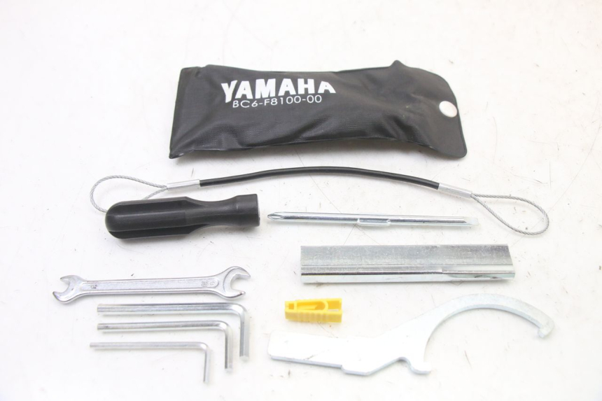 photo de KIT UTENSILI YAMAHA TRACER 7 700 (2020 - 2024)