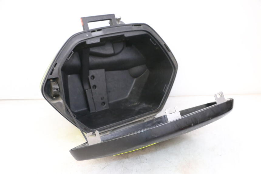 photo de VALIGIA DESTRA YAMAHA TDM ABS 900 (2002 - 2014)