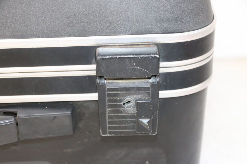 photo de VALIGIA SINISTRA KAWASAKI GTR 1000 (1994 - 2004) - Primo piano ad alta risoluzione