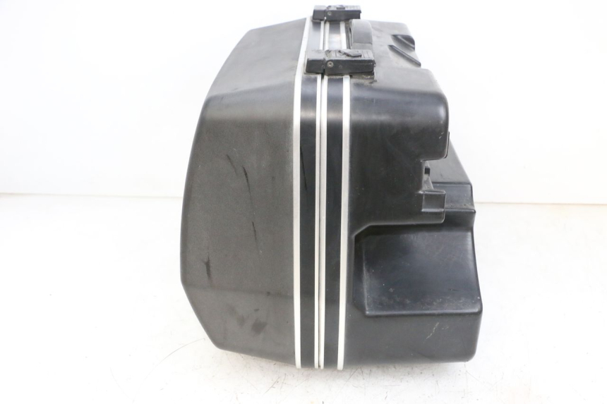 photo de VALIGIA SINISTRA KAWASAKI GTR 1000 (1994 - 2004) - Focus sulla struttura