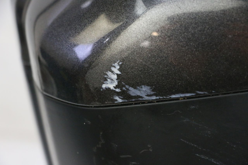 photo de VALIGIA SINISTRA KAWASAKI VERSYS ABS 650 (2015 - 2018) - Zoom sullo stato d'uso