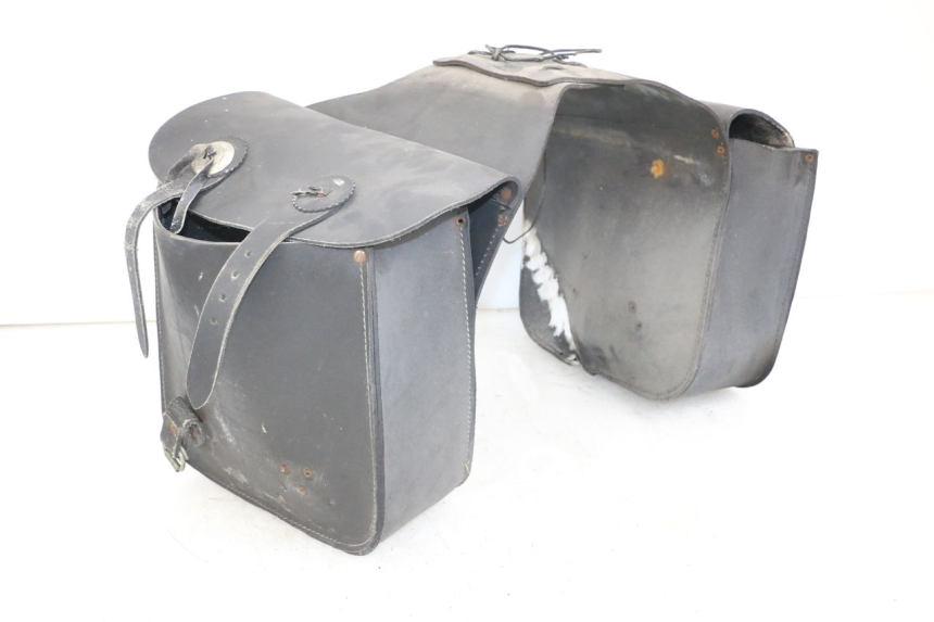 photo de VALIGIA SUZUKI GZ MARAUDER 125 (1998 - 2004)