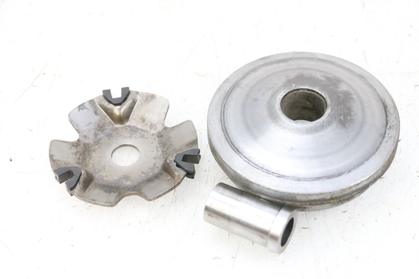 photo de VARIATORE KYMCO AGILITY CITY 4T 50 (2008 - 2016) - Primo piano tecnico