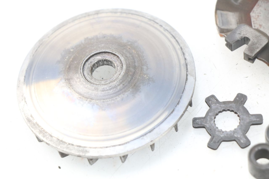 photo de VARIATORE MBK BOOSTER SPIRIT 50 (2004 - 2017) - Zoom sullo stato d'uso