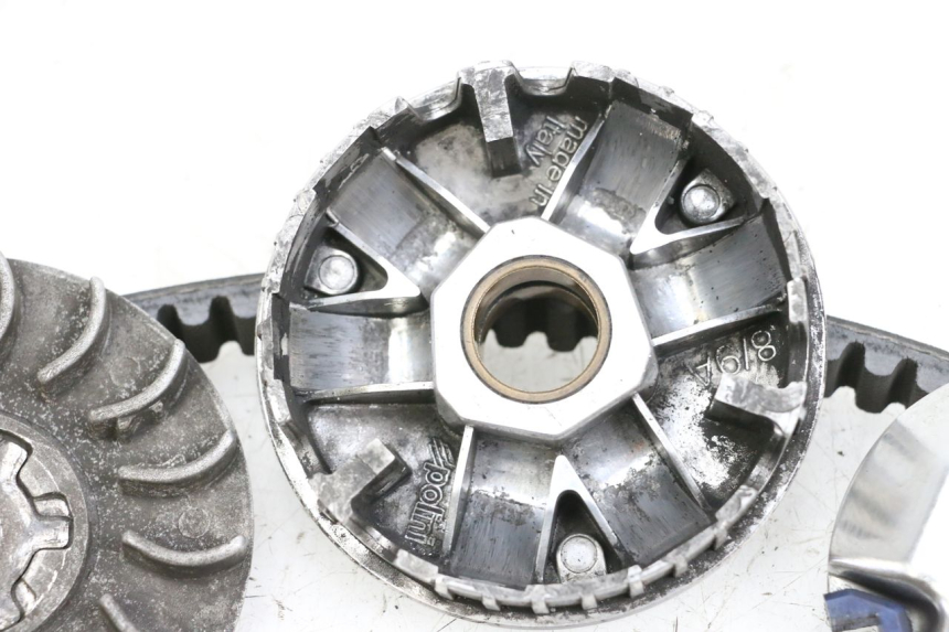 photo de VARIATORE MBK BOOSTER SPIRIT 50 (2004 - 2017) - Zoom sui componenti