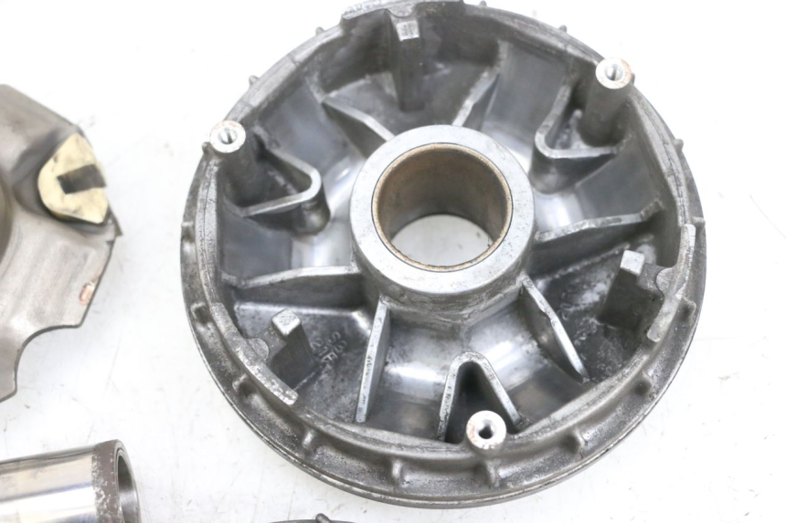 photo de VARIATORE SUZUKI BURGMAN 125 (2007 - 2014) - Caratteristiche distintive