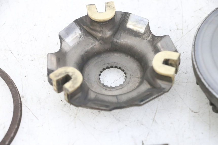 photo de VARIATORE SUZUKI BURGMAN 125 (2007 - 2014) - Altra angolazione