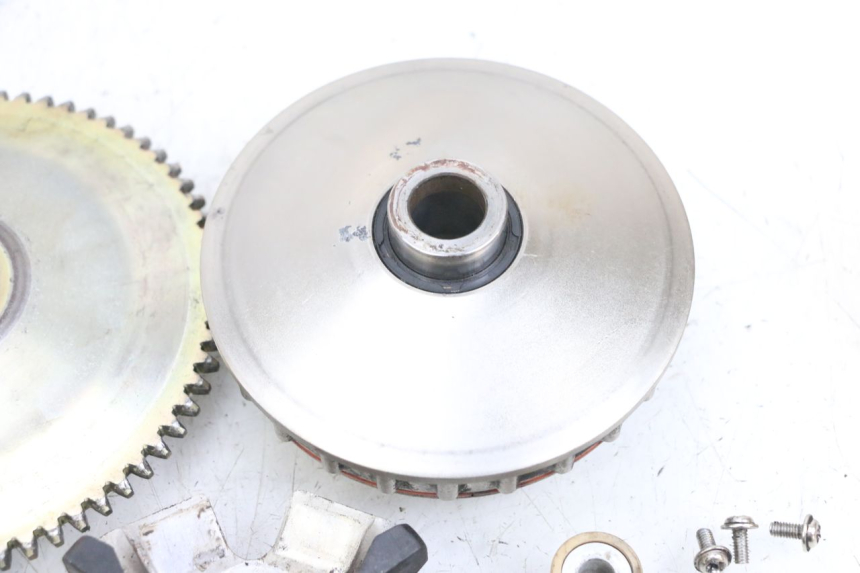 photo de VARIATORE PEUGEOT ELYSEO 125 (1999 - 2004) - Stato della superficie e materiale