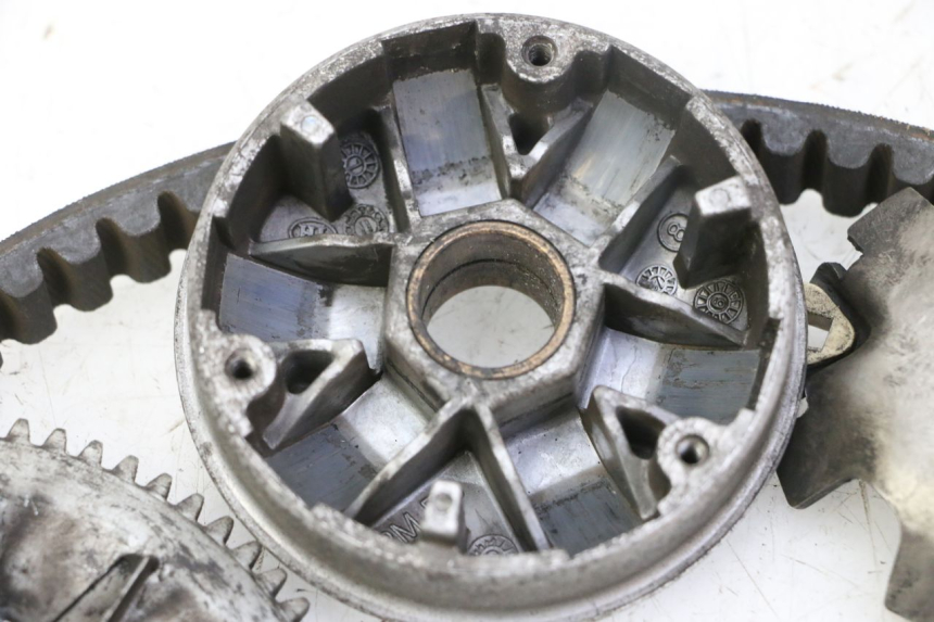 photo de VARIATORE PEUGEOT ELYSTAR 50 (2002 - 2014) - Zoom sui componenti