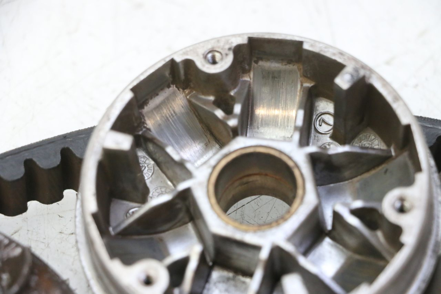 photo de VARIATORE PEUGEOT KISBEE 2T 50 (2010 - 2017)