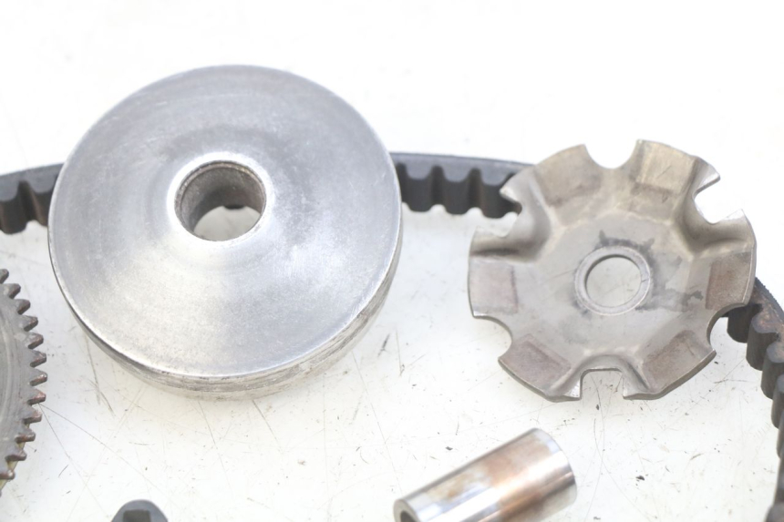 photo de VARIATORE PEUGEOT KISBEE 4T 50 (2018 - 2022)