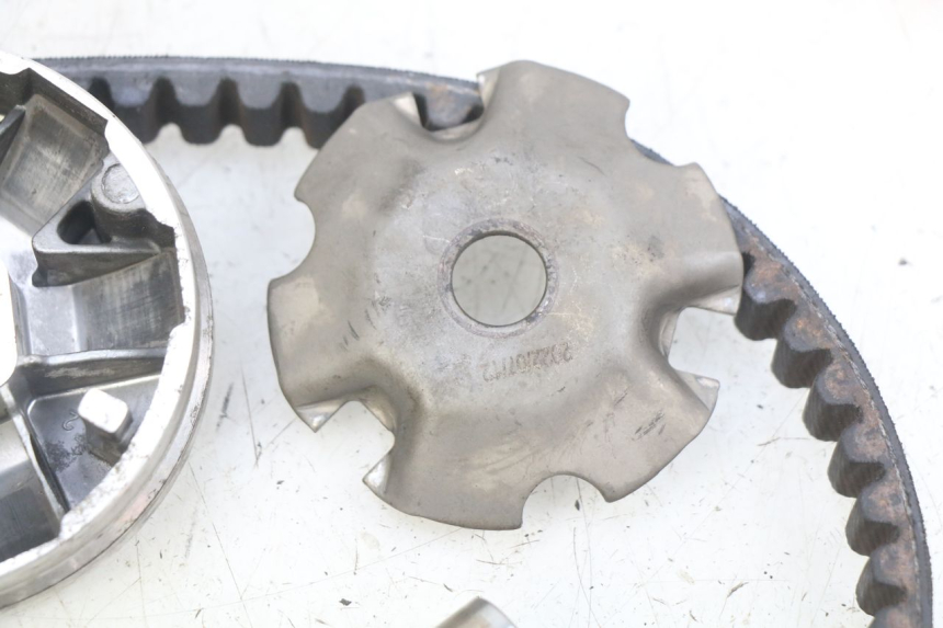 photo de VARIATORE PEUGEOT KISBEE 4T 50 (2018 - 2022)