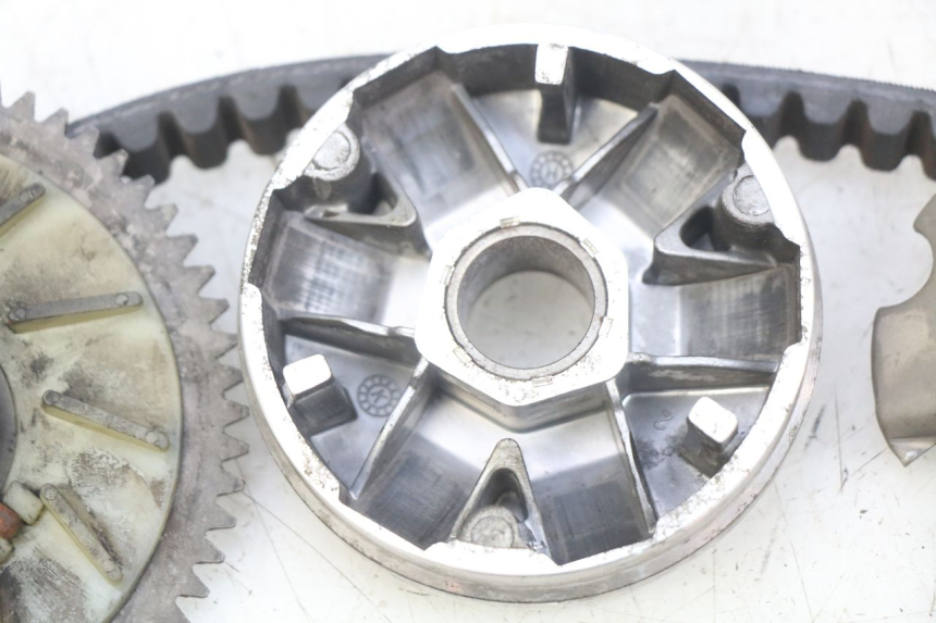 photo de VARIATORE PEUGEOT KISBEE 4T 50 (2018 - 2022)