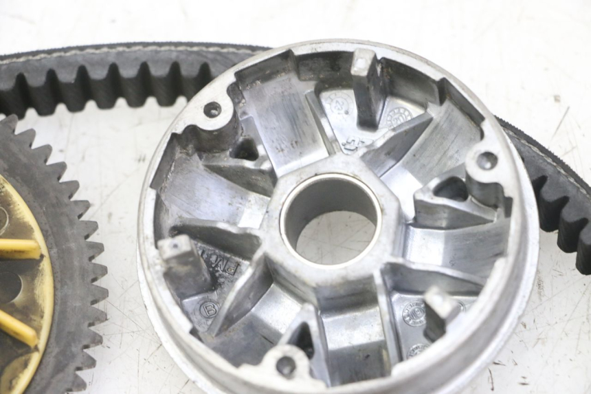 photo de VARIATORE PEUGEOT KISBEE 4T 50 (2018 - 2022)