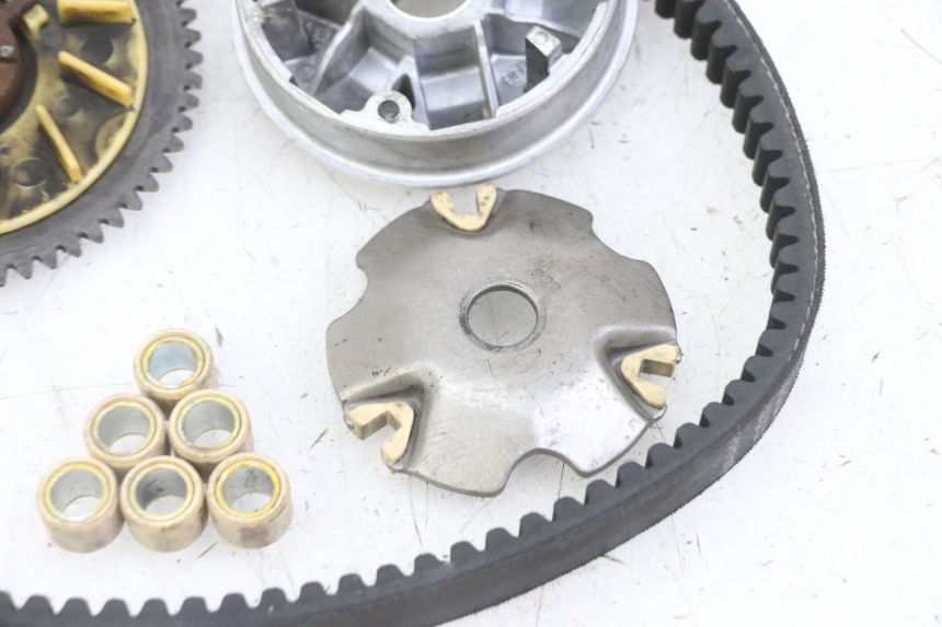 photo de VARIATORE PEUGEOT KISBEE 4T 50 (2018 - 2022)