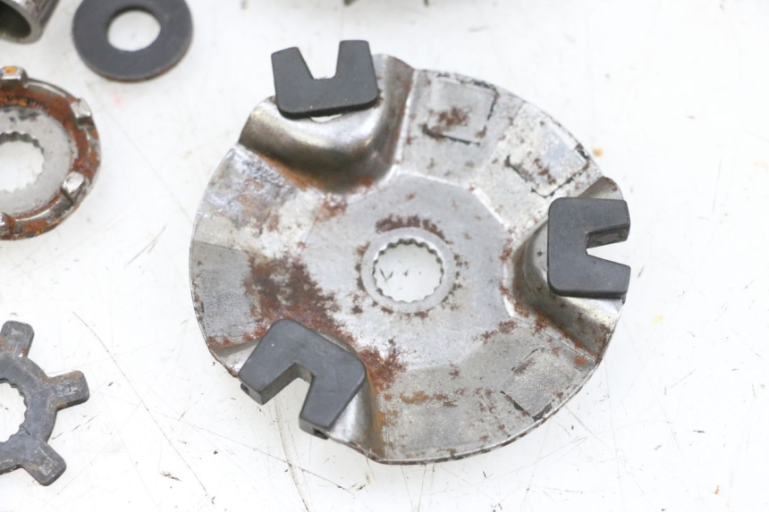 photo de VARIATORE YAMAHA NEO'S NEOS 2T 50 (1998 - 2007) - Stato della superficie e materiale