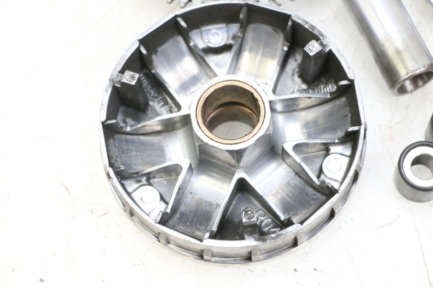 photo de VARIATORE PIAGGIO NEW TYPHOON 50 (2018 - 2021) - Zoom sui componenti