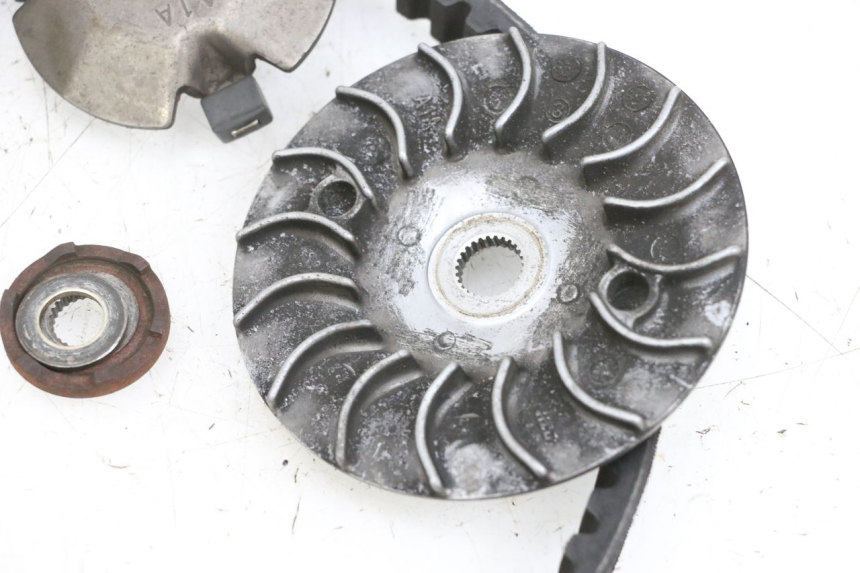 photo de VARIATORE SYM ORBIT III 3 4T 50 (2021 - 2025) - Caratteristiche distintive