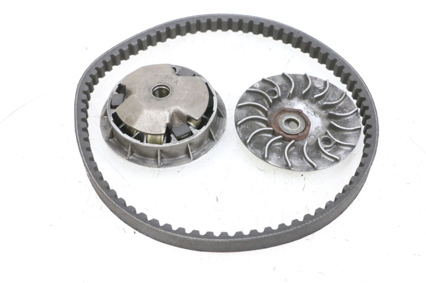 photo de VARIATORE SYM ORBIT III 3 4T 50 (2021 - 2025) - Primo piano tecnico