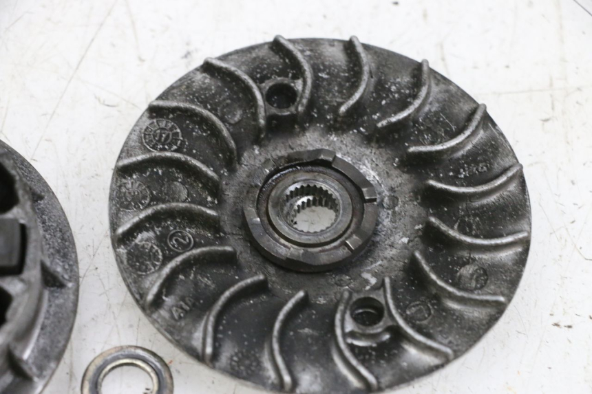 photo de VARIATORE SYM ORBIT III 3 4T 50 (2018 - 2021) - Zoom sullo stato d'uso