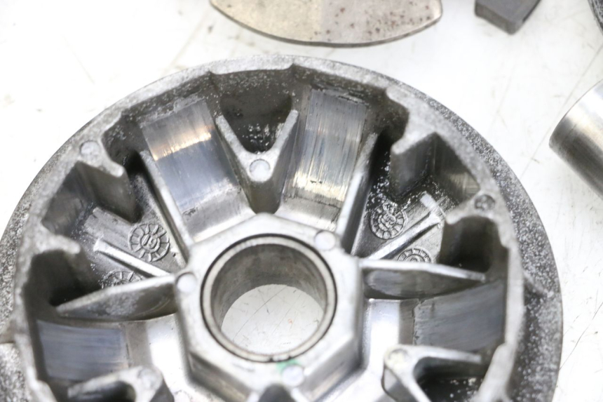 photo de VARIATORE SYM ORBIT III 3 4T 50 (2018 - 2021) - Ricambio usato controllato