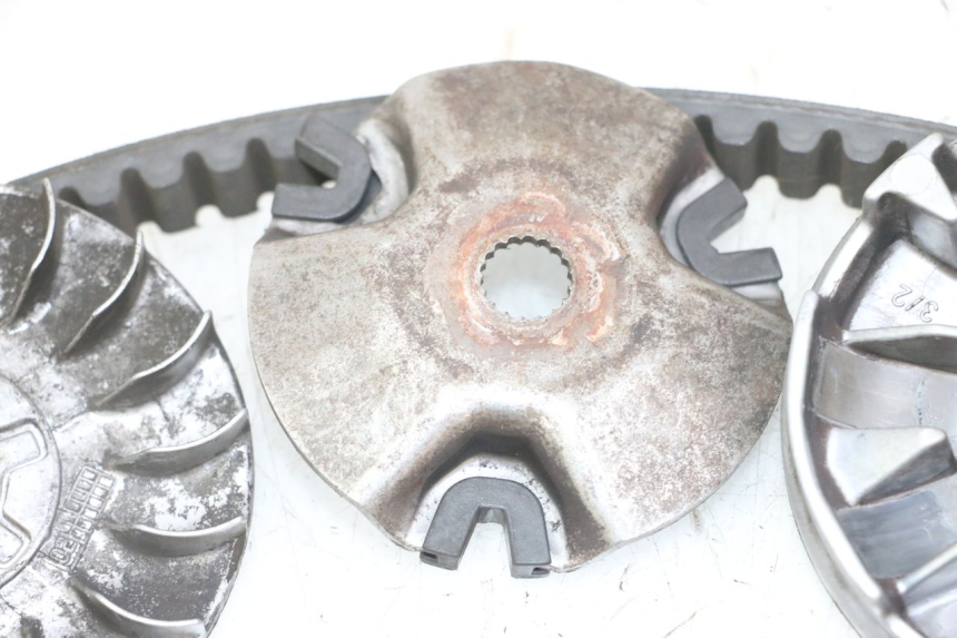 photo de VARIATORE APRILIA RALLY AC 50 (1995 - 2004) - Zoom sui componenti