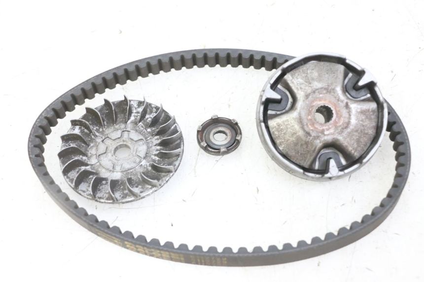 photo de VARIATORE APRILIA RALLY AC 50 (1995 - 2004) - Altra angolazione