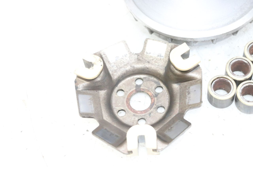 photo de VARIATORE DAELIM S1 125 (2007 - 2016) - Dettagli dei punti di fissaggio