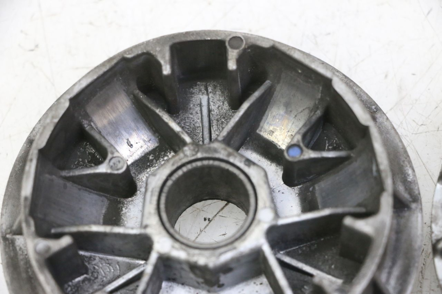 photo de VARIATORE SYM ORBIT III 3 4T 50 (2018 - 2021) - Stato della superficie e materiale