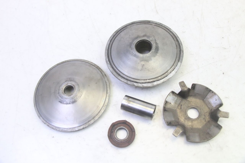 photo de VARIATORE PEUGEOT TWEET PRO CARGO 50 (2018 - 2020) - Dettaglio del componente