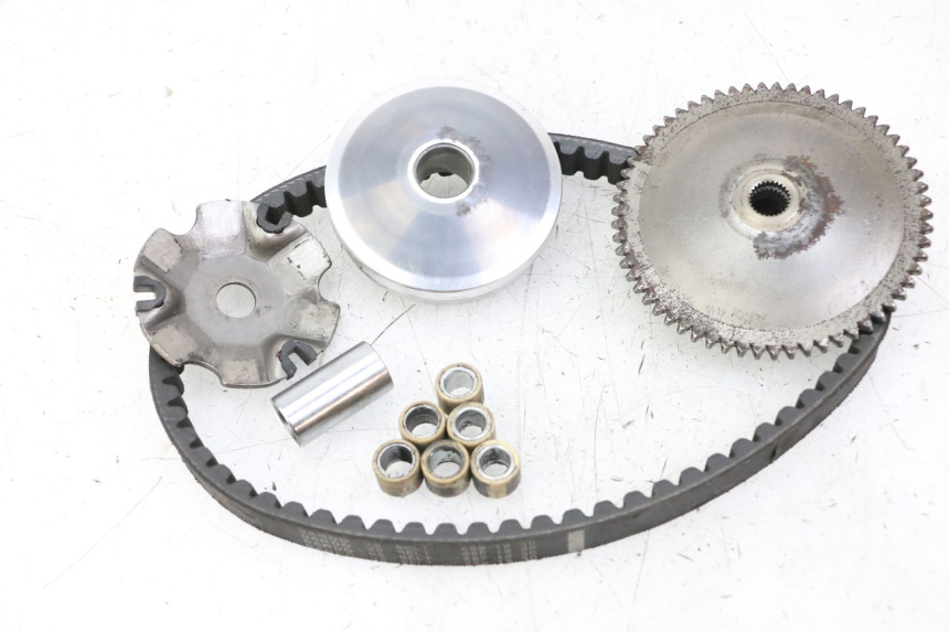 photo de VARIATORE UNIVERSAL BIKE ZN50QT-11B 50 (2018 - 2021)