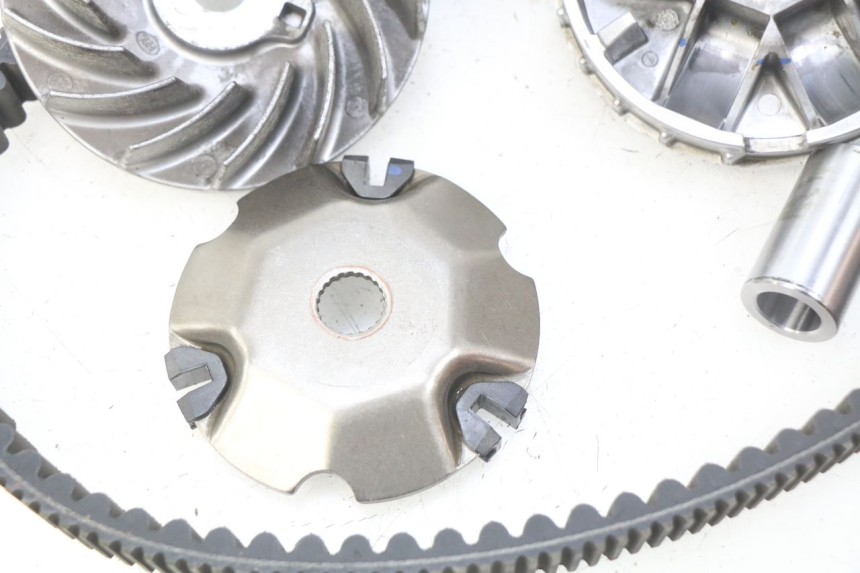 photo de VARIATORE PIAGGIO VESPA GTS IGET ABS 125 (2017 - 2023)