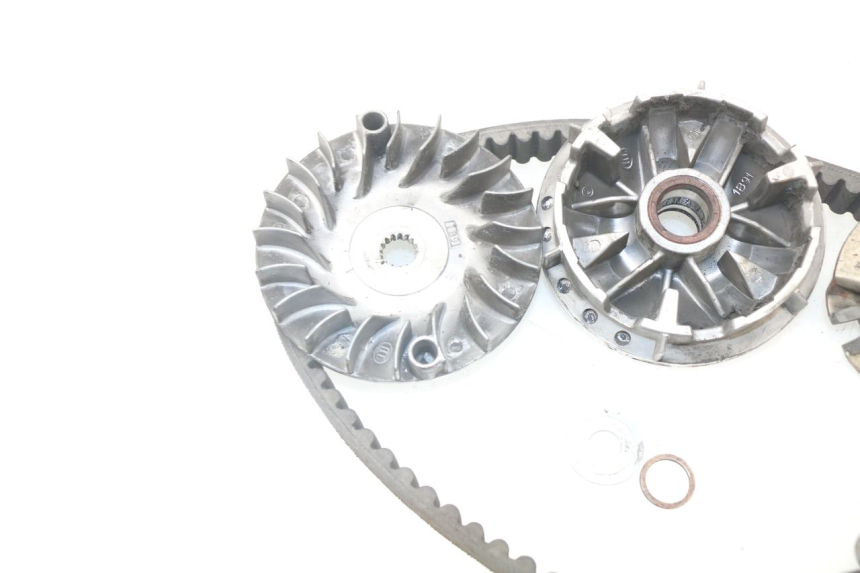 photo de VARIATORE YAMAHA XMAX X-MAX ABS 125 (2014 - 2016) - Vista d'insieme del prodotto