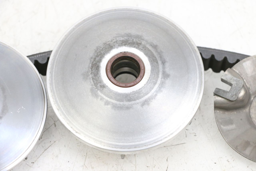 photo de VARIATORE YAMAHA XMAX X-MAX 125 (2006 - 2009) - Stato della superficie e materiale