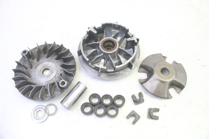 photo de VARIATORE YAMAHA XMAX X-MAX 125 (2006 - 2009) - Zoom sullo stato d'uso