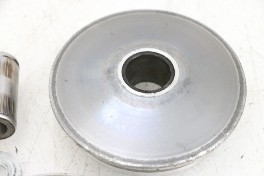 photo de VARIATORE YAMAHA X-MAX XMAX 125 (2010 - 2013) - Primo piano tecnico