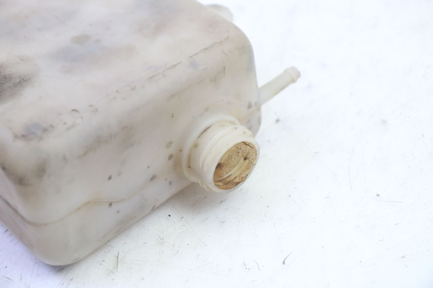 photo de VASO ESPANSIONE KAWASAKI GPX R WARBIRD 600 (1988 - 1993) - Zoom sullo stato d'uso