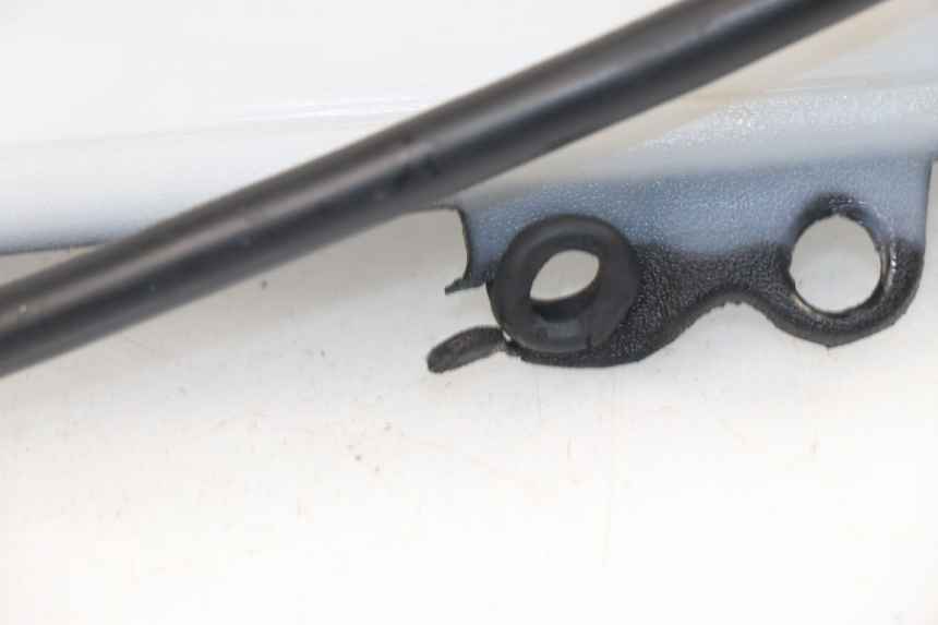 photo de Vaso di espansione HUSQVARNA SVARTPILEN 701 690 (2019 - 2020)