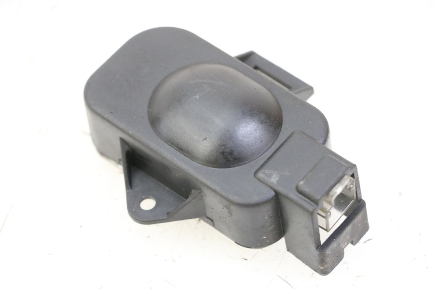 photo de FANALE DI POSIZIONE HONDA FES S-WING SWING ABS 125 (2007 - 2015)