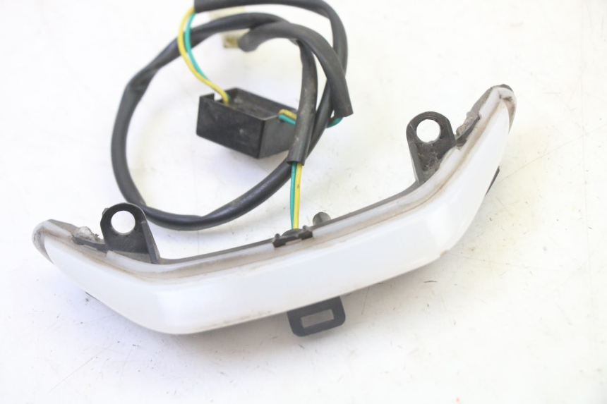 photo de VEILLEUSE PEUGEOT KISBEE 4T 50 (2018 - 2022)