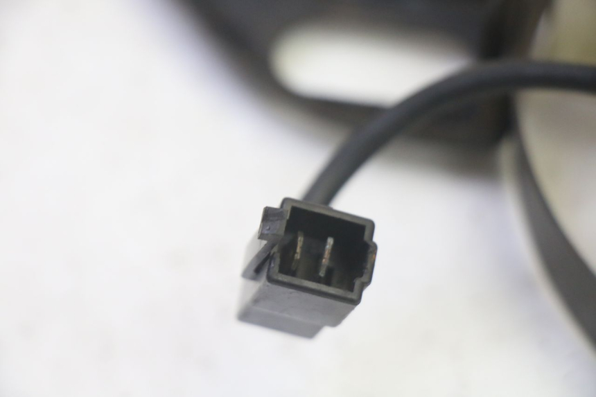 photo de VENTOLA KAWASAKI GPX R WARBIRD 600 (1988 - 1993) - Stato della superficie e materiale