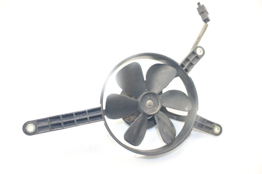 photo de VENTILATORE KYMCO PEOPLE 250 (2004 - 2008) - Stato della superficie e materiale