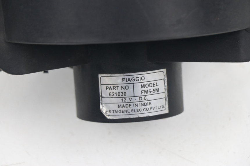 photo de VENTOLA PIAGGIO X8 400 (2006 - 2007)