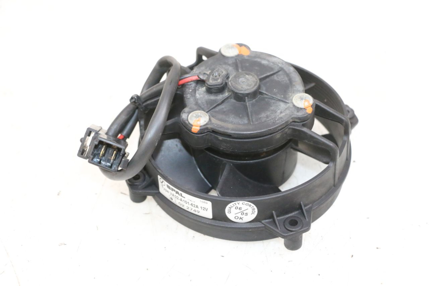 photo de VENTILATORE YAMAHA XMAX X-MAX 125 (2006 - 2009) - Altra angolazione