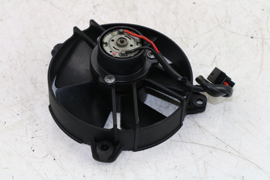 photo de VENTILATORE YAMAHA YP MAJESTY 125 (2002 - 2006)